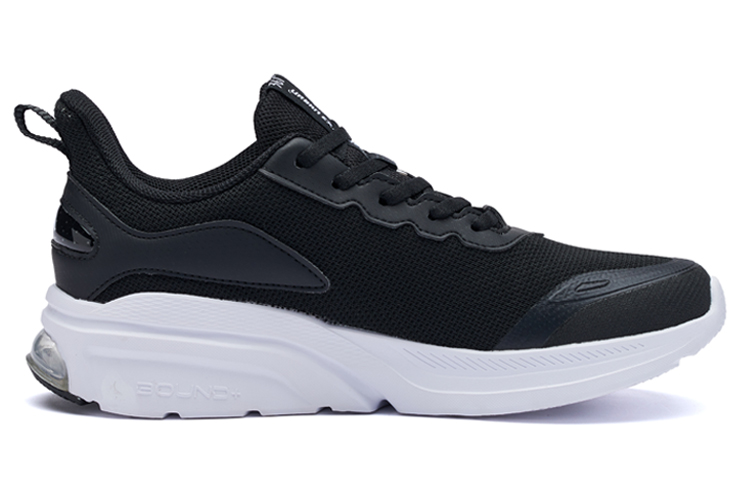 361° Low top Training Shoes Women’s Black White