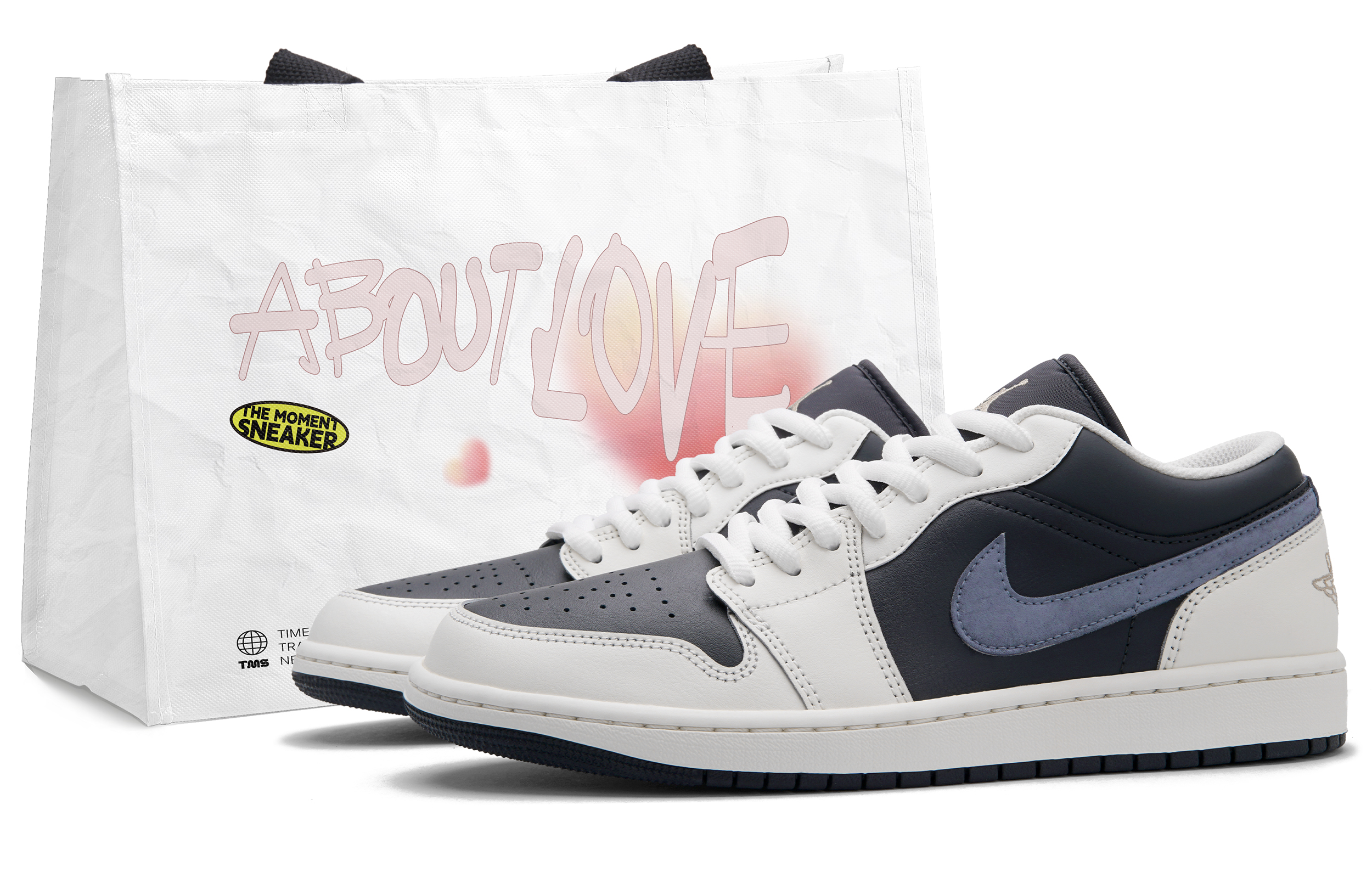 Jordan Air Jordan 1 Blue Waterfall Low top Training Shoes Men’s Black White Blue