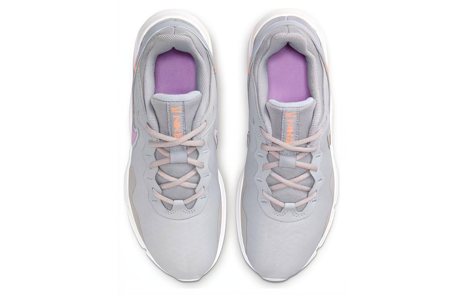 Nike Legend Essential 2 Women’s