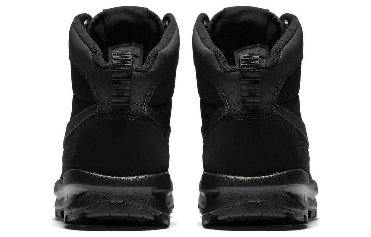 Nike Manoadome Triple Black