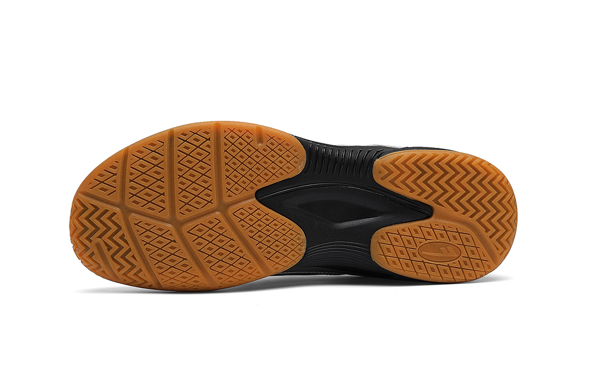 Warrior Wrapping, Wear Resistant And Non Slip Low top Badminton Shoes Men’s Silver Black