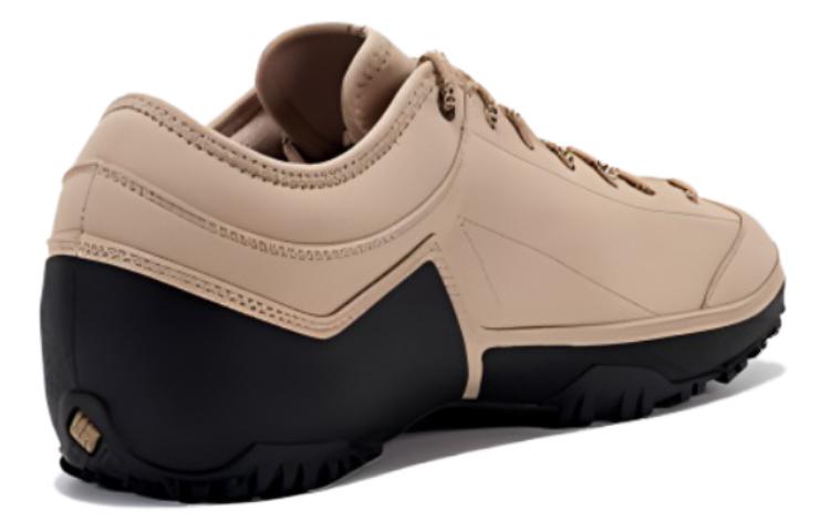 Columbia Cushioning Slip Resistant Cushioning Slip Resistant Low top Mountaineering Shoes Men’s Beige Black