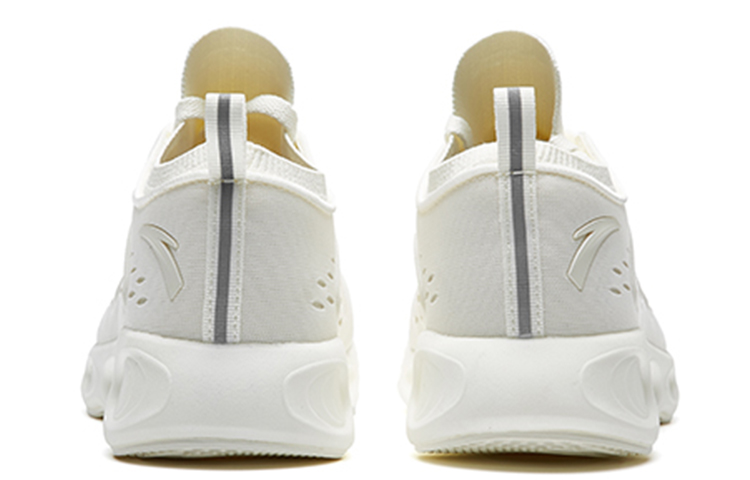 ANTA Training Shoes Women’s Low Top White