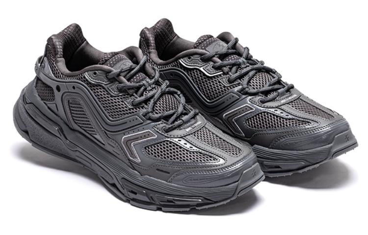XTEP Training Shoes Women’s Low Top Charcoal Gray