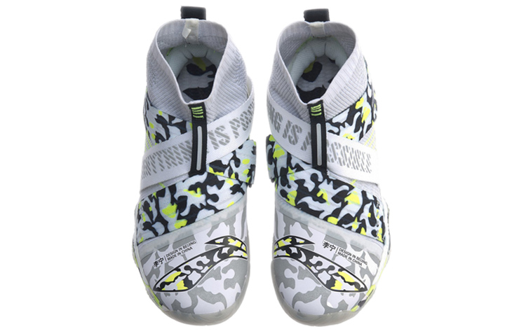 Li Ning Ranger 4 Fabric Slip Resistant Support Slip Resistant Support High top Badminton Shoes Women’s White