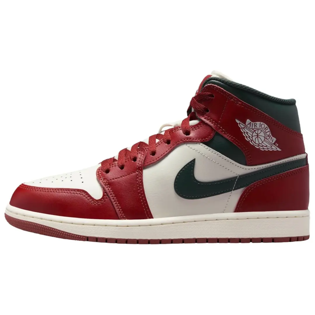 Jordan Air Jordan 1 Classic And Versatile Mid top Vintage Basketball Shoes Unisex Red White