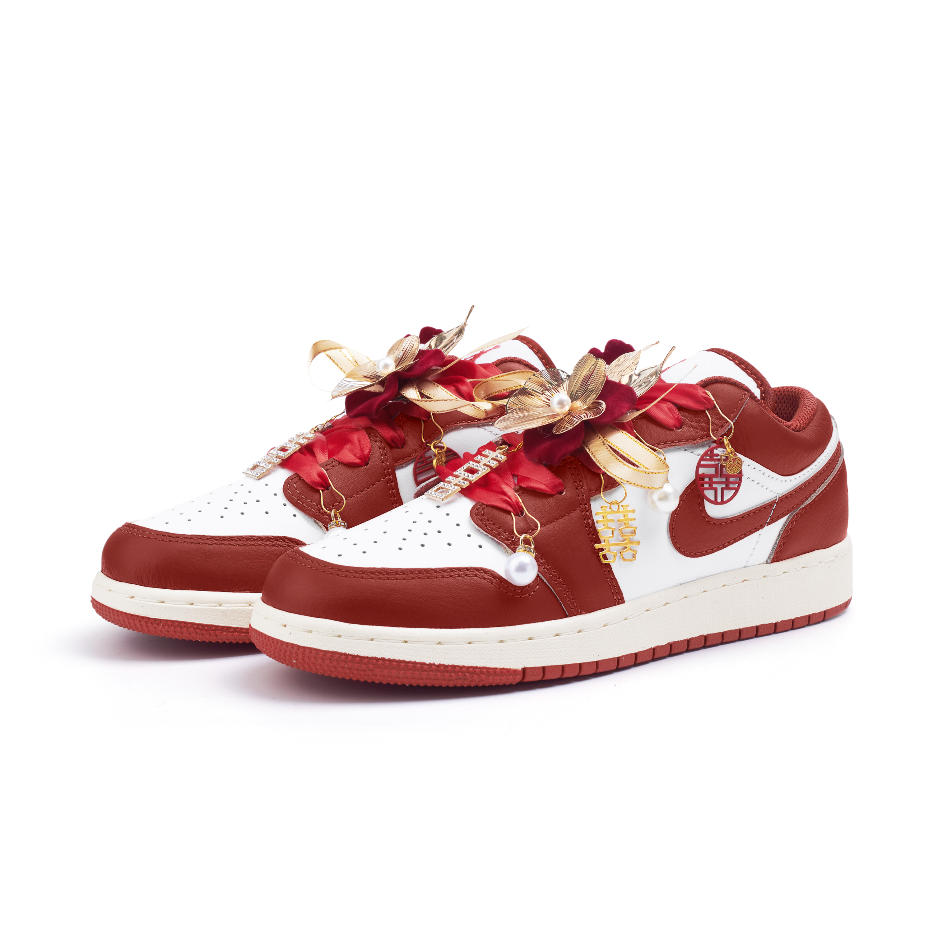 Jordan Air Jordan 1 Slip Resistant Low top Vintage Basketball Shoes Women’s Red