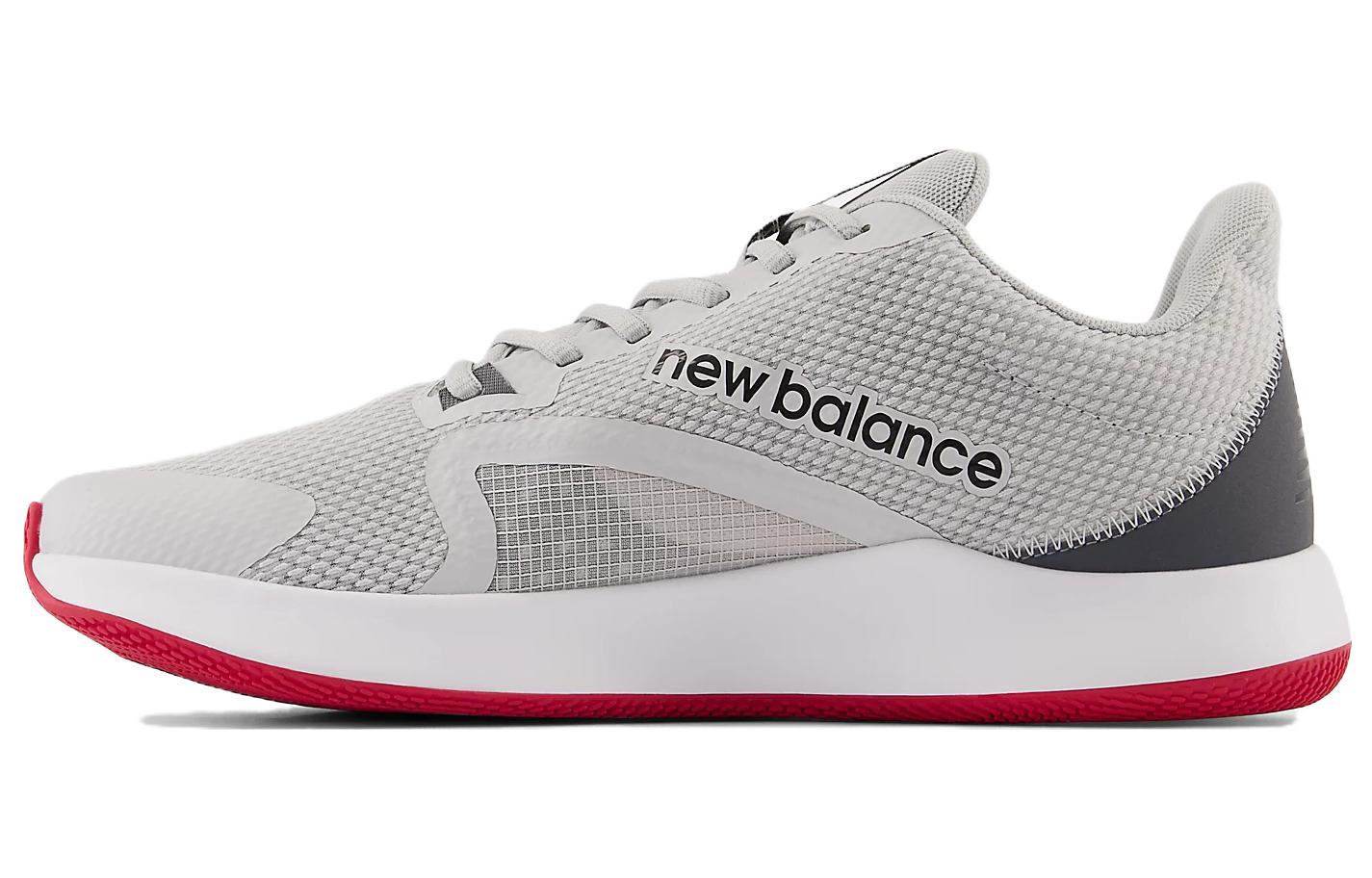 New Balance DynaSoft TRNR V2 DynaSoft TRNR V2 Low top Training Shoes Gray Black Red