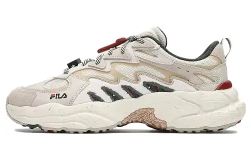 FILA Fern Sneakers XMAS Low top Chunky Sneakers Men's Beige Green