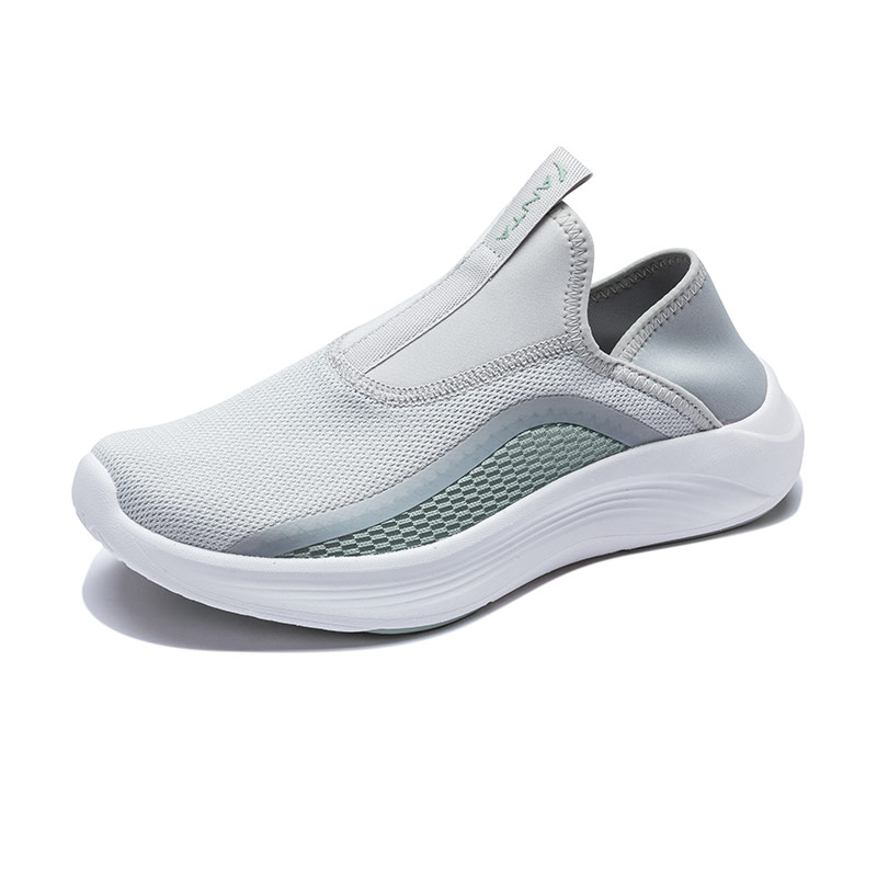 CHAOJIANTA Low top Training Shoes Men’s