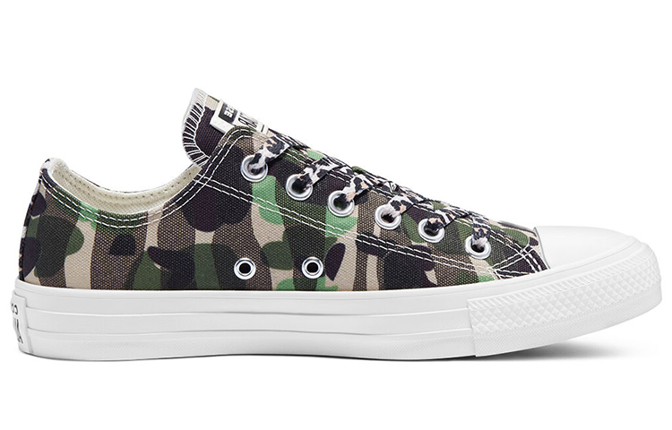 Женские кеды Converse Chuck Taylor All Star Low Top (зеленый камуфляж) — фото 2