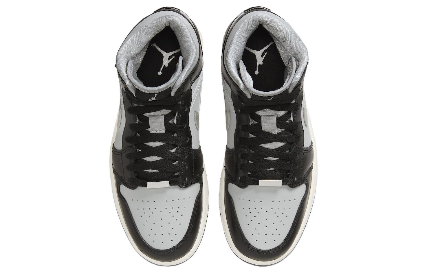 Jordan 1 Black Chrome