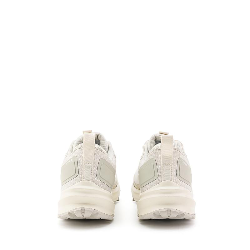 THE NORTH FACE FASTPACK Low top Hiking Shoes Men’s Dune White