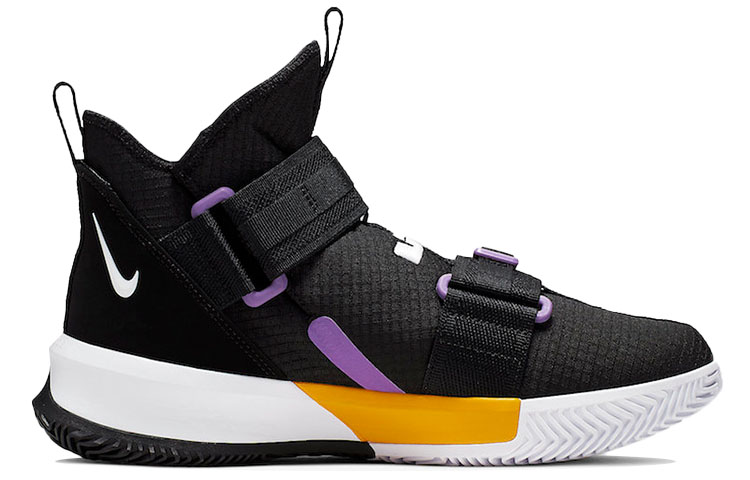 Мужские кроссовки Nike Zoom Soldier 13 LeBron SFG EP (черные) — фото 2