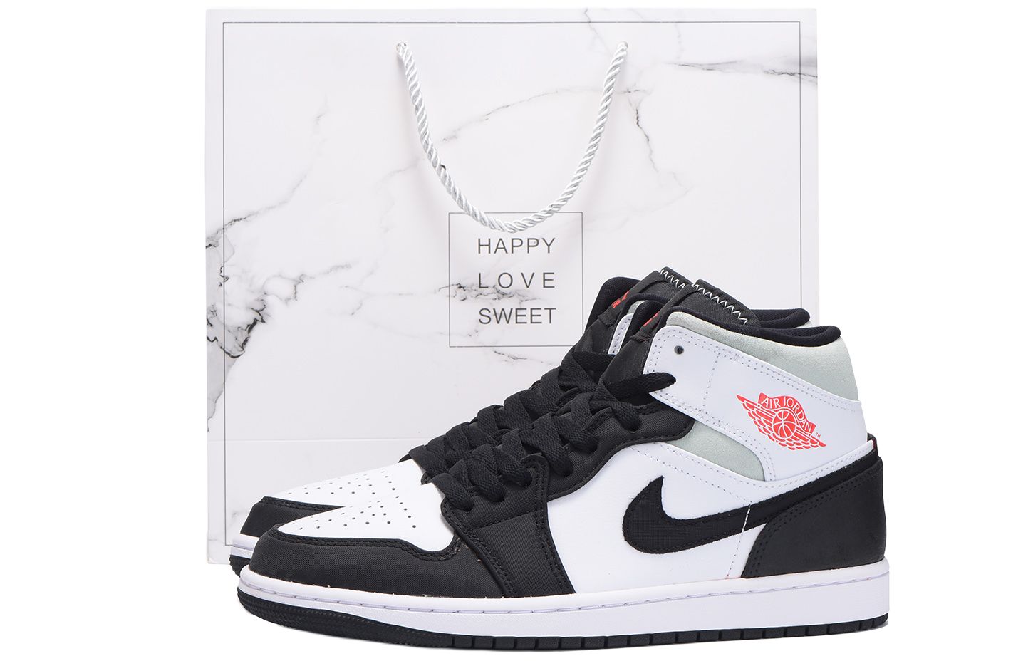 Jordan Air Jordan 1 Slip Resistant Abrasion Resistant Low top Vintage Basketball Shoes Men’s Black White