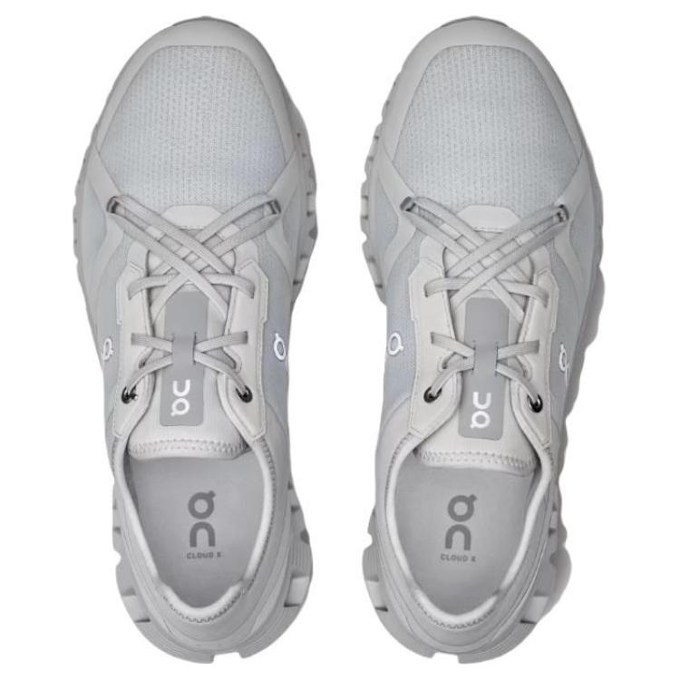 On Cloud X 3 AD Low top Training Shoes Men’s Silver