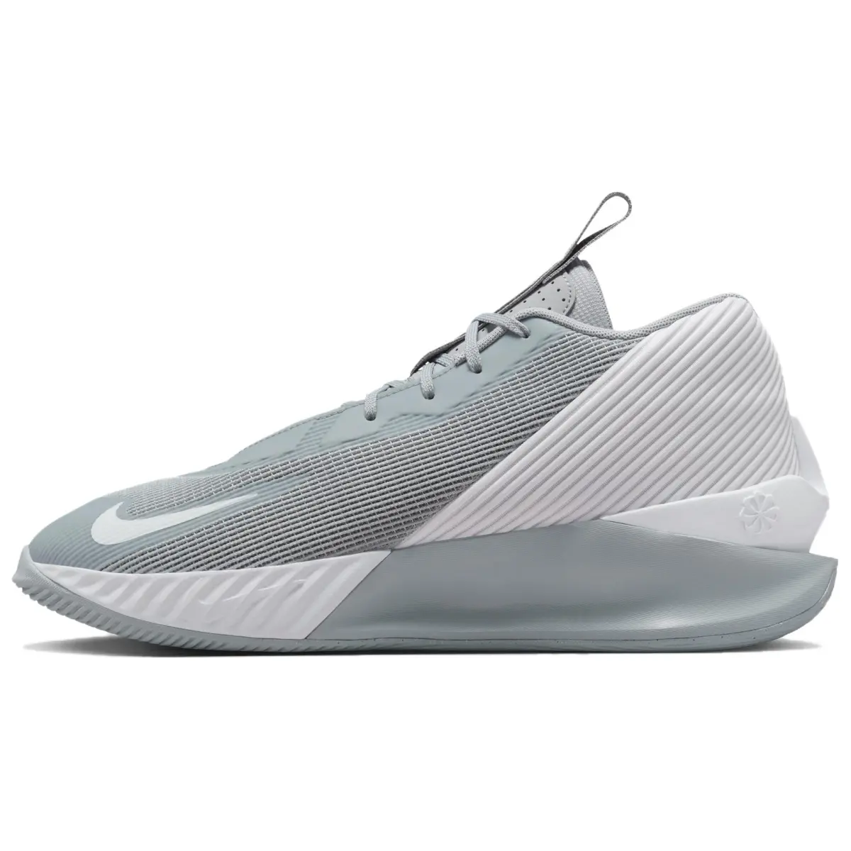 Nike G.T. Jump Academy Mid top Basketball Shoes Men's Gray