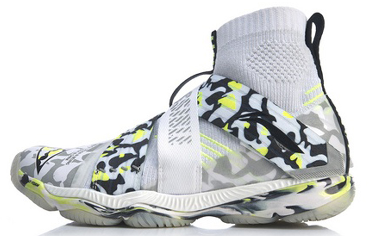 Li Ning Ranger 4 Fabric Slip Resistant Support Slip Resistant Support High top Badminton Shoes Women’s White