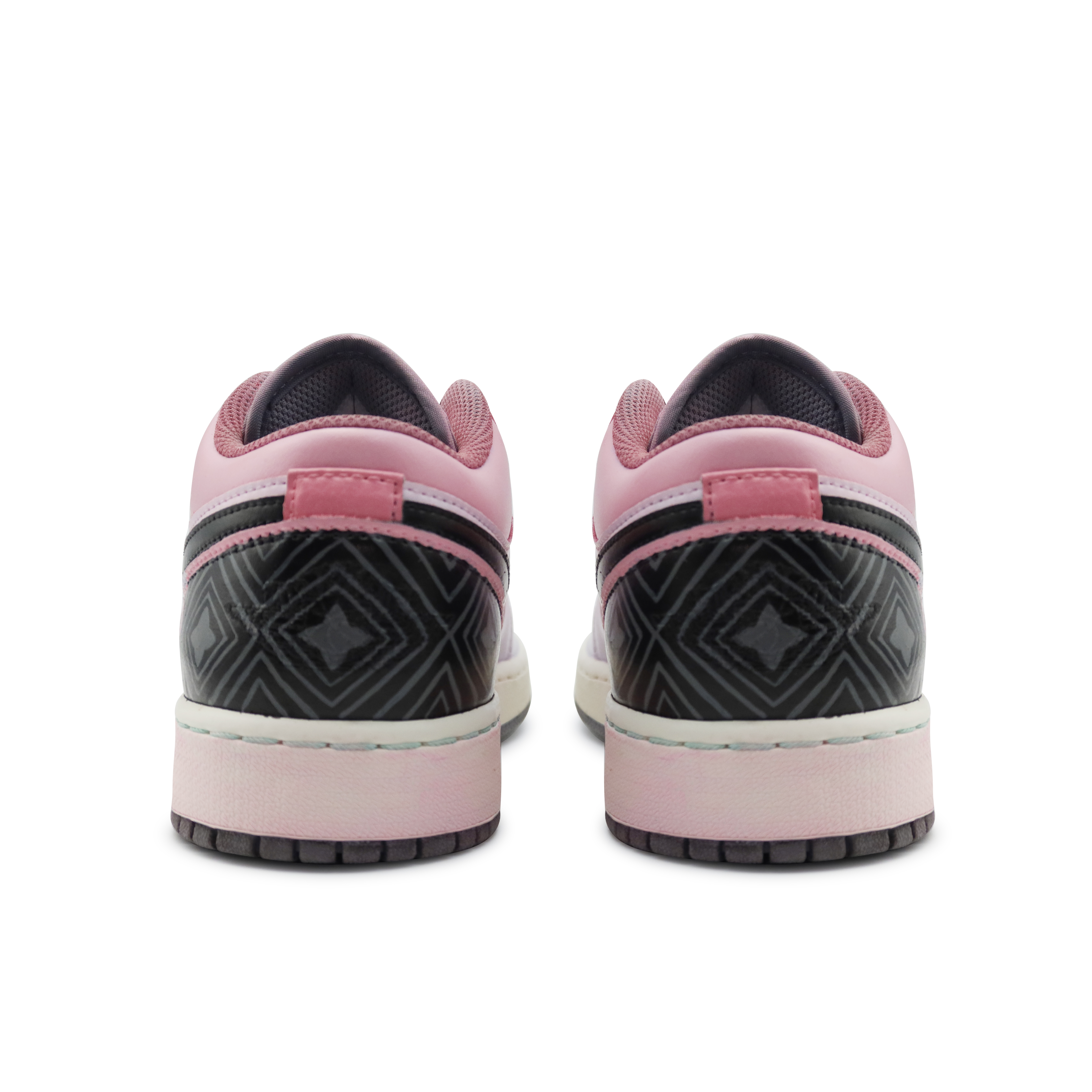 Jordan Air Jordan 1 Low Abrasion Resistant Low top Vintage Basketball Shoes GS Black White Pink