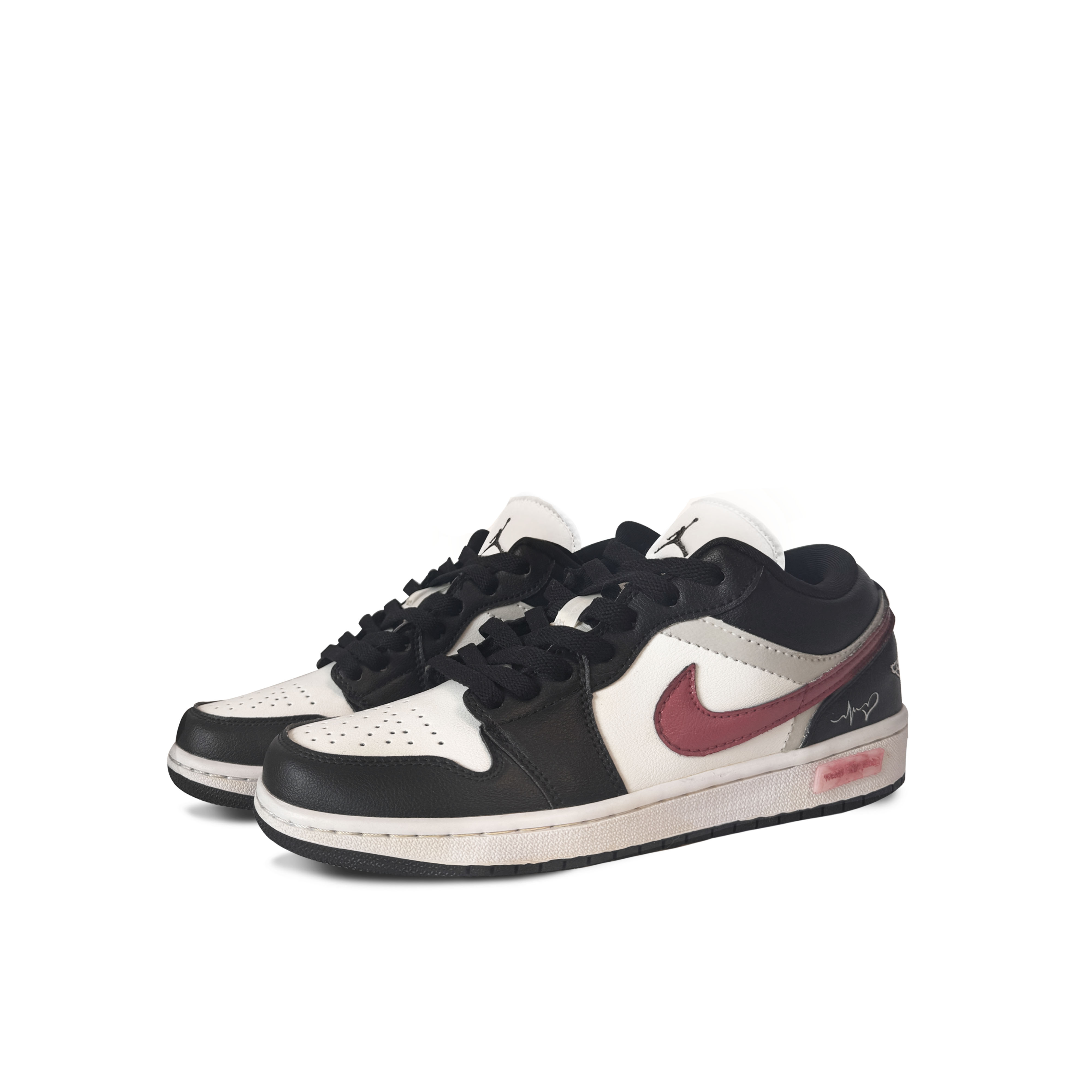 Jordan Air Jordan 1 Low top Vintage Basketball Shoes Women’s Black