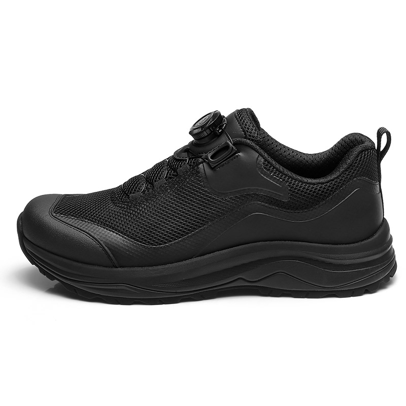 QIANGREN Abrasion Resistant Breathable Low top Training Shoes Men’s Black