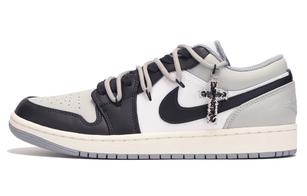 Jordan Air Jordan 1 Slip Resistant Coverage Low top Vintage Basketball Shoes Men's Black Gray