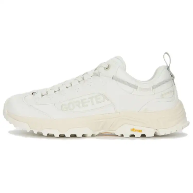 KOLON SPORT Cushioning Slip Resistant Low top Mountaineering Shoes Unisex White