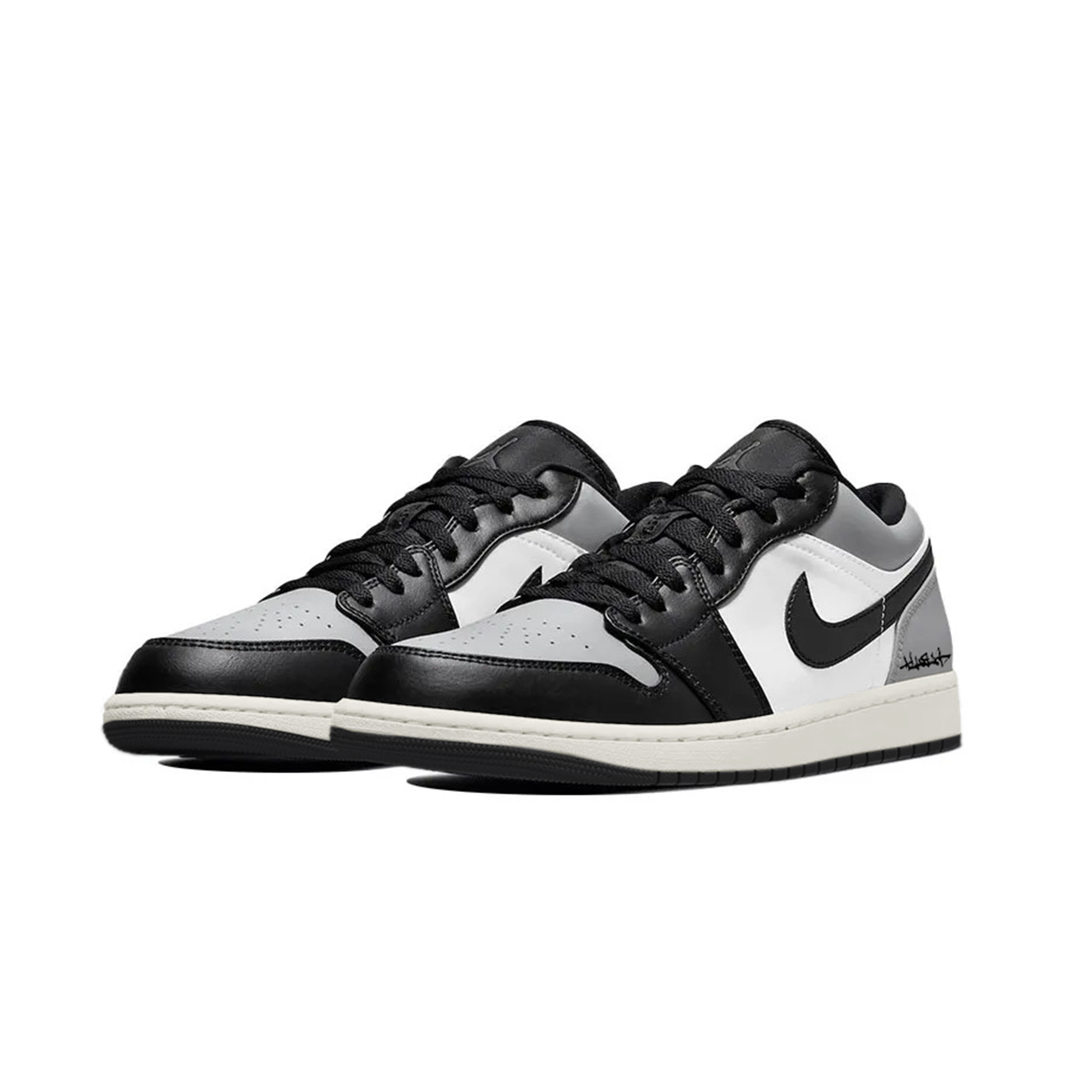 Jordan Air Jordan 1 Slip Resistant Abrasion Resistant Low top Vintage Basketball Shoes Unisex