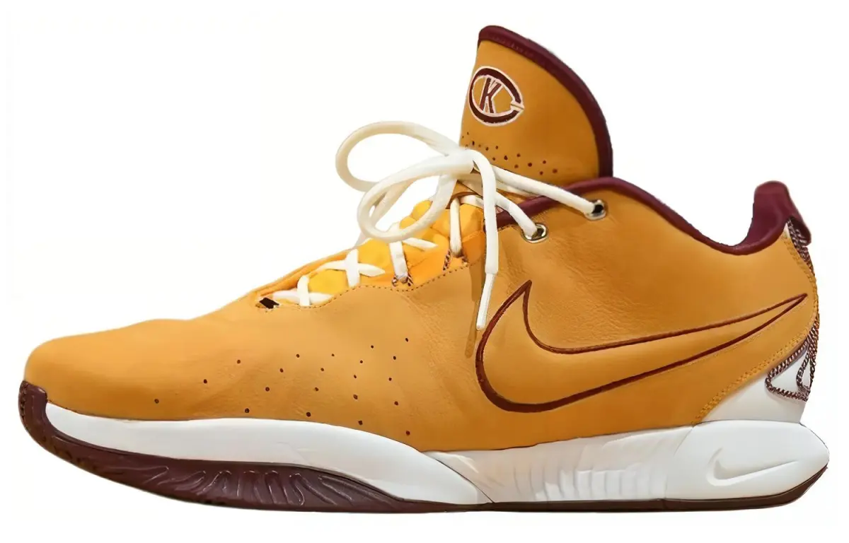 Nike Lebron 21 Christ The King Low top Basketball Shoes Men's Dark Yellow
