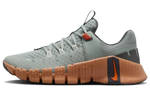 Nike Free Metcon 5 Mica Green Campfire Orange