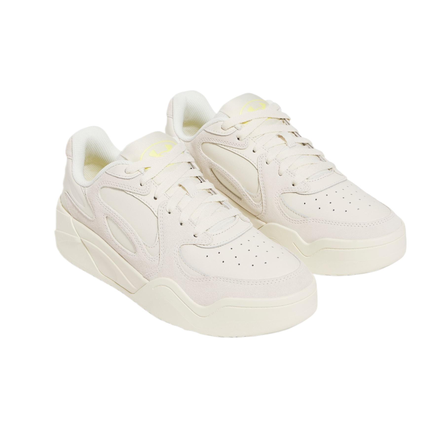 Under Armour Cushioning Low top Basketball Shoes Men’s White
