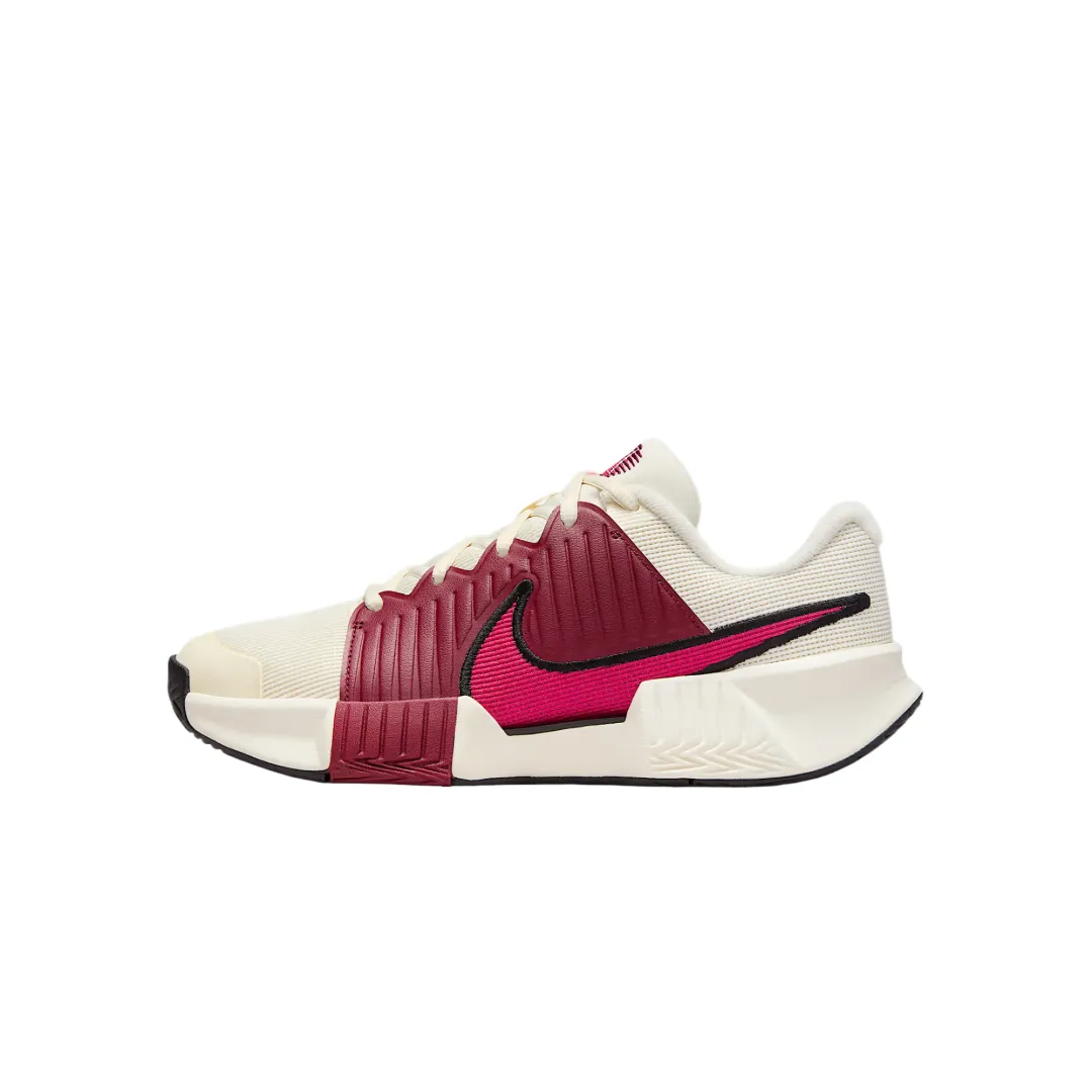 Nike GP Challenge Pro Abrasion Resistant Abrasion Resistant Low top Tennis Shoes Women's Red White