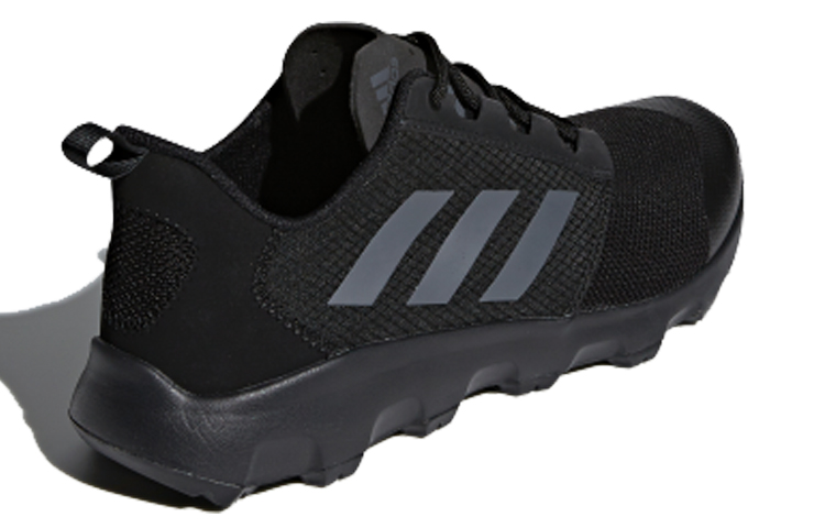 Мужские кроссовки adidas Terrex Voyager (черно-серые) — фото 3