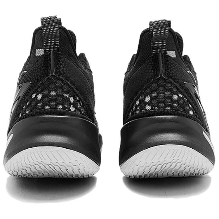QIAODAN Comfortable Slip Resistant Low top Basketball Shoes Men’s Black Gray