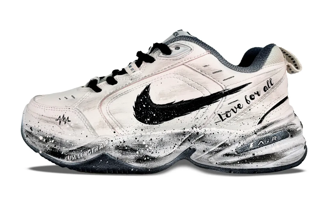 Nike Air Monarch 4 Coverage Low top Chunky Sneakers Unisex White Black