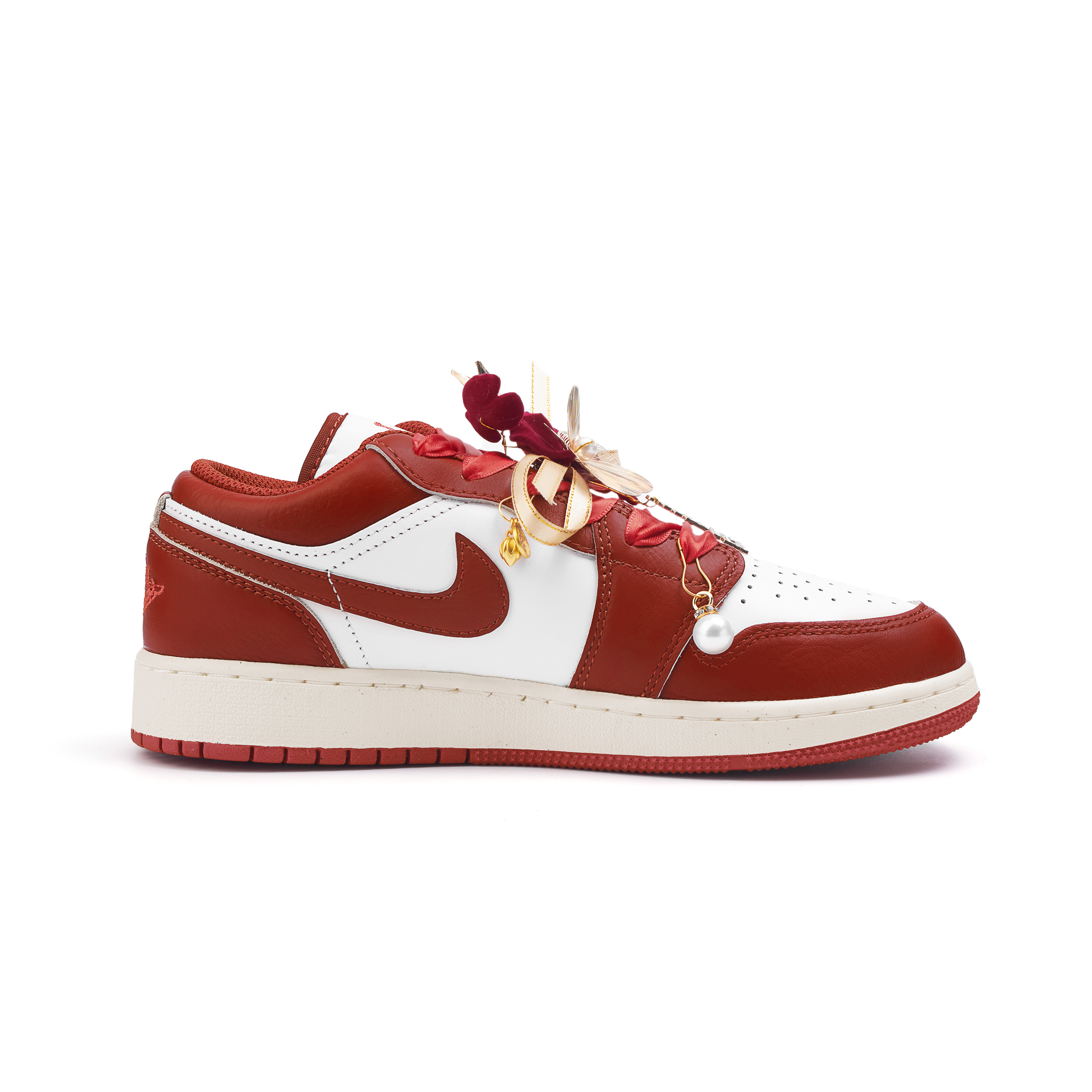 Jordan Air Jordan 1 Low top Vintage Basketball Shoes Women’s Red