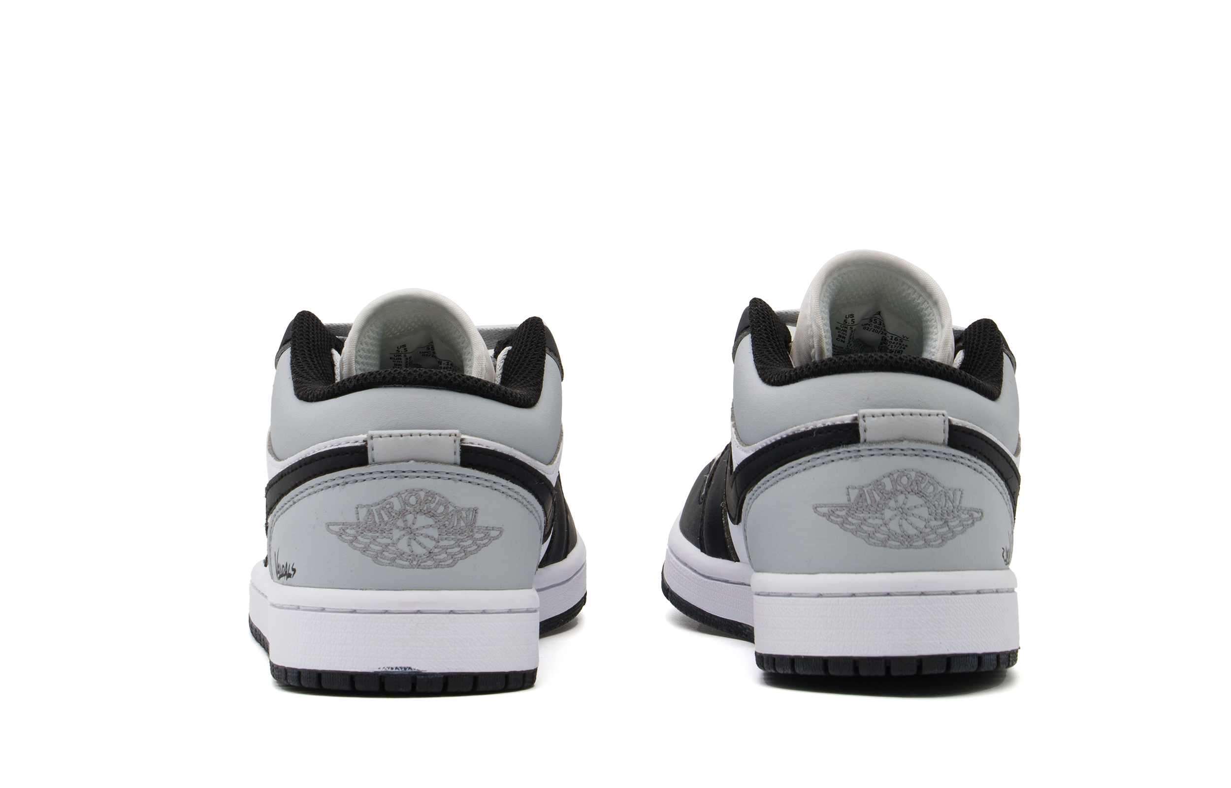 Jordan Air Jordan 1 Abrasion Resistant Low top Skateboard Shoes Unisex Black Gray