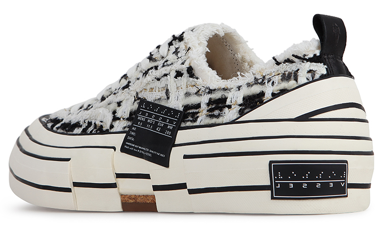 XVESSEL Low top Canvas Shoes Unisex Black White