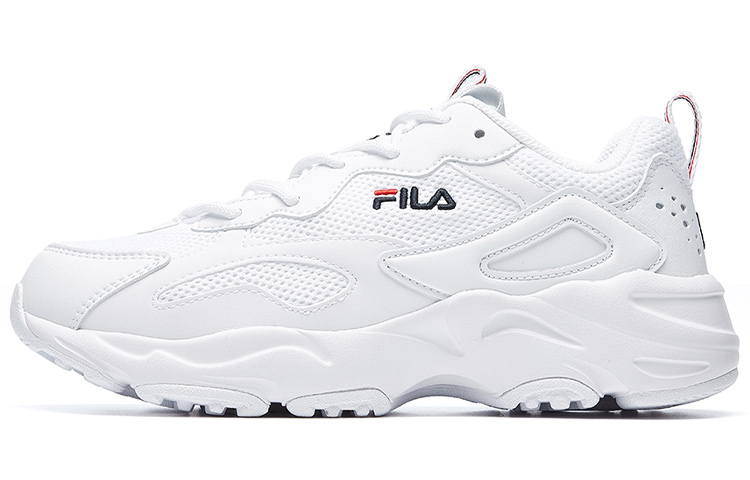 Женские кроссовки Fila Tracer (белые)