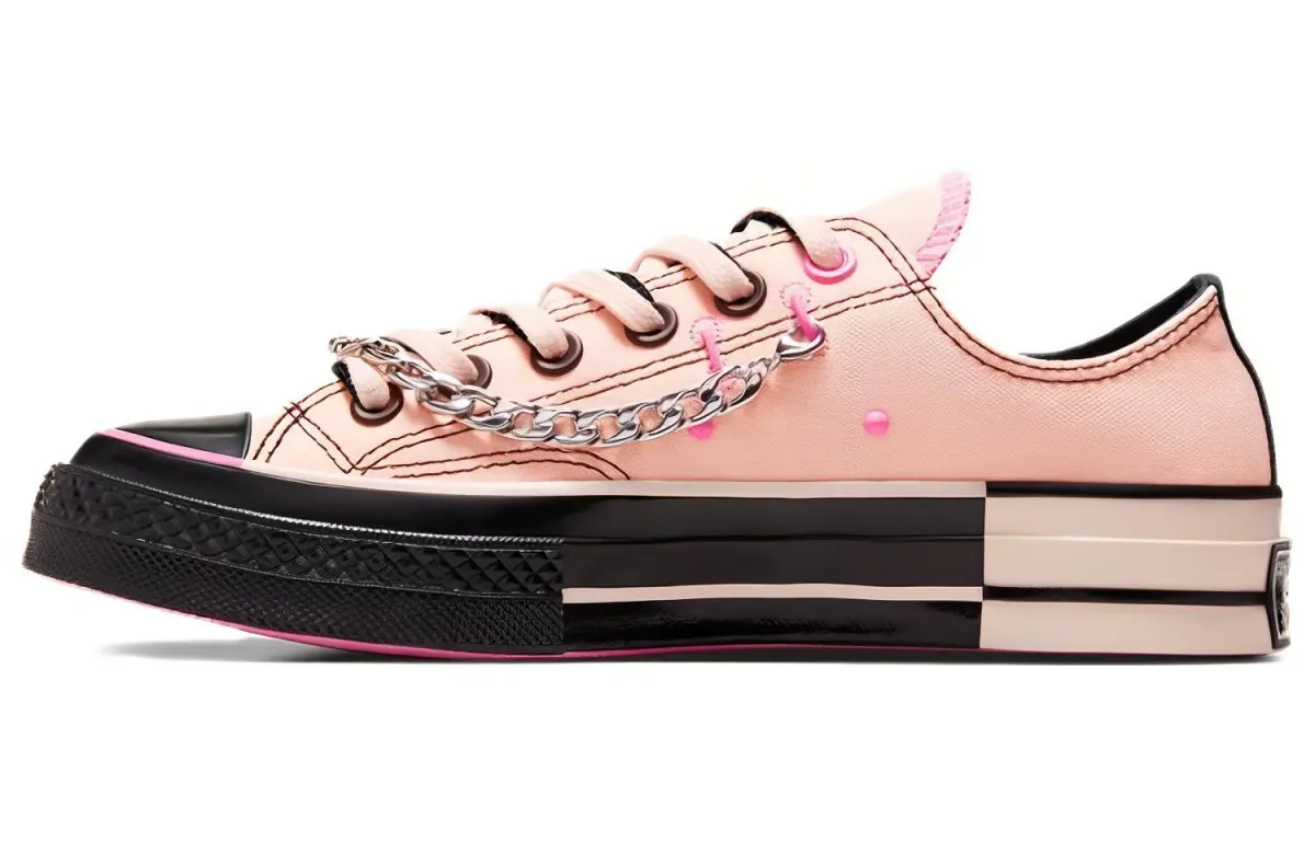 Converse Lightweight Low top Canvas Shoes Unisex Pink Black