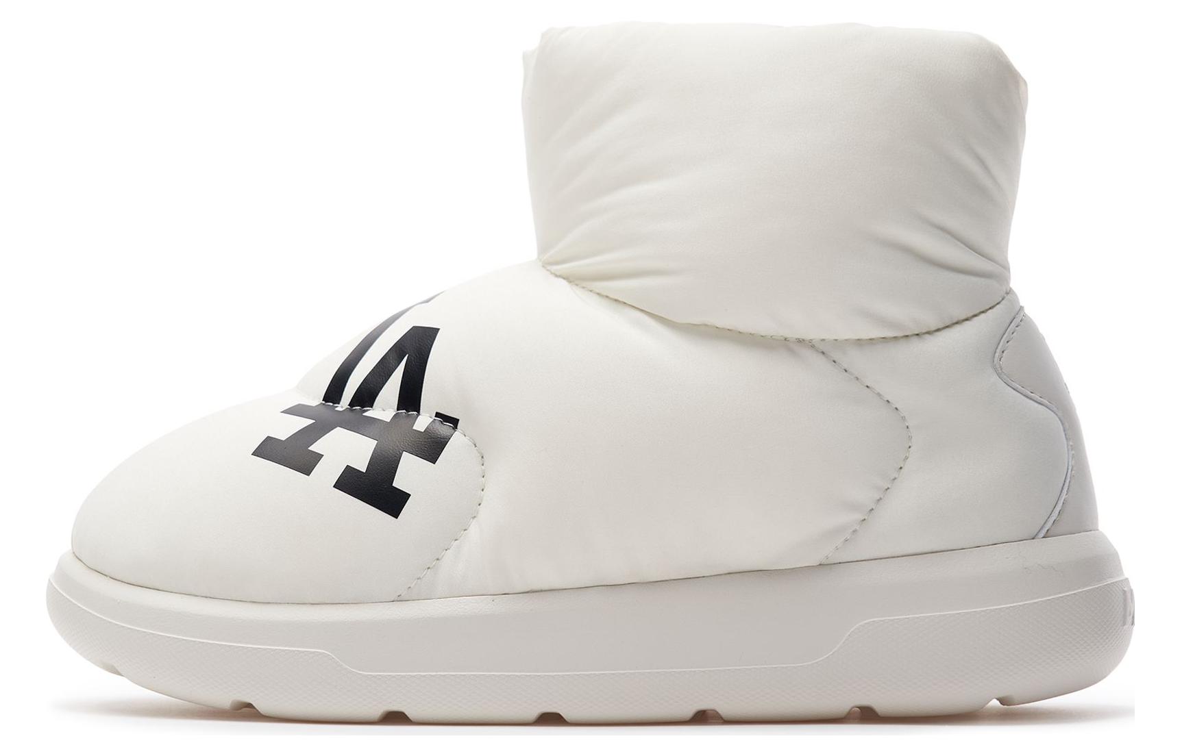 MLB Chunky Classic A FLEECE Bouncer Fabric Thermal Waterproof Short Snow Boots Women's White