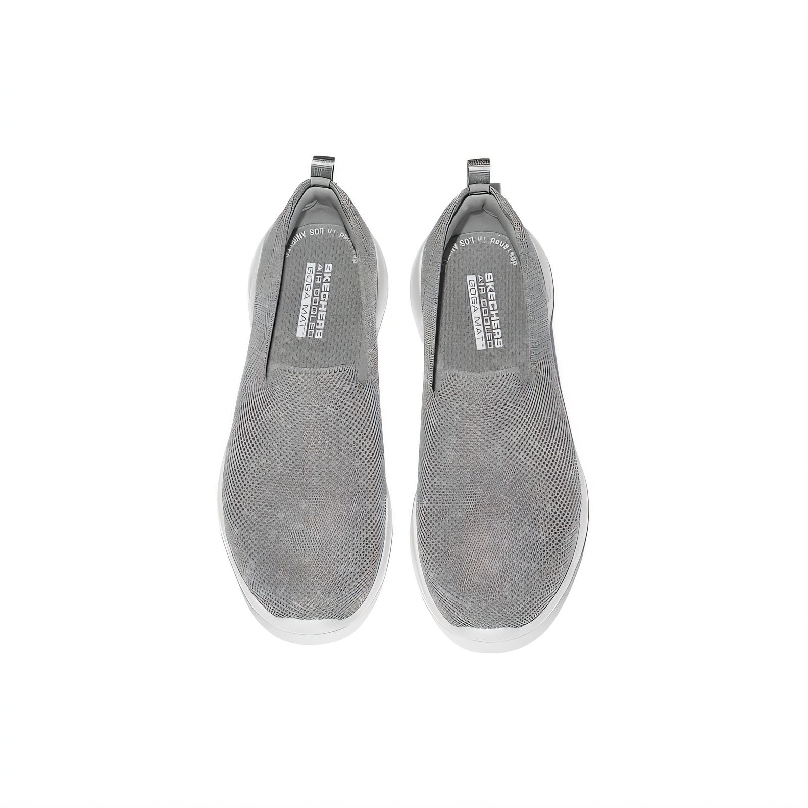 Skechers Women’s GO WALK Low top Training Shoes Women’s Gray