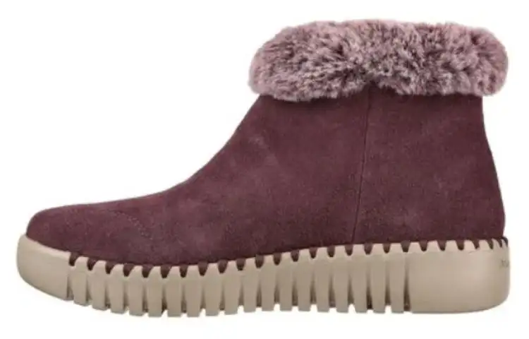 Skechers Short Snow Boots Women's Red