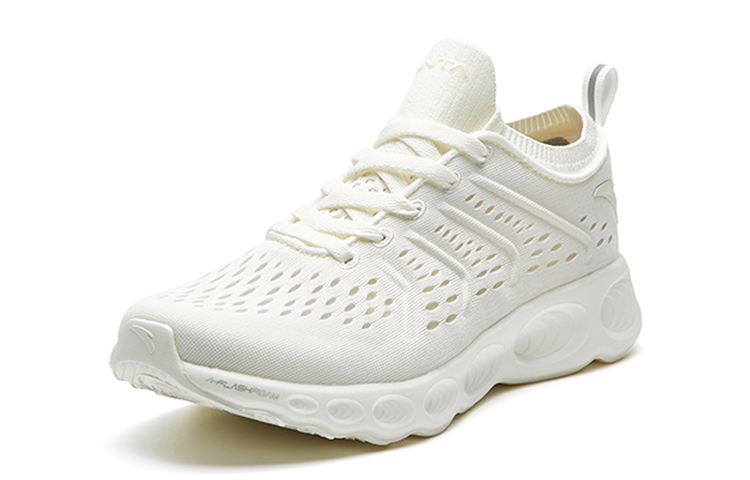 ANTA Training Shoes Women’s Low Top White
