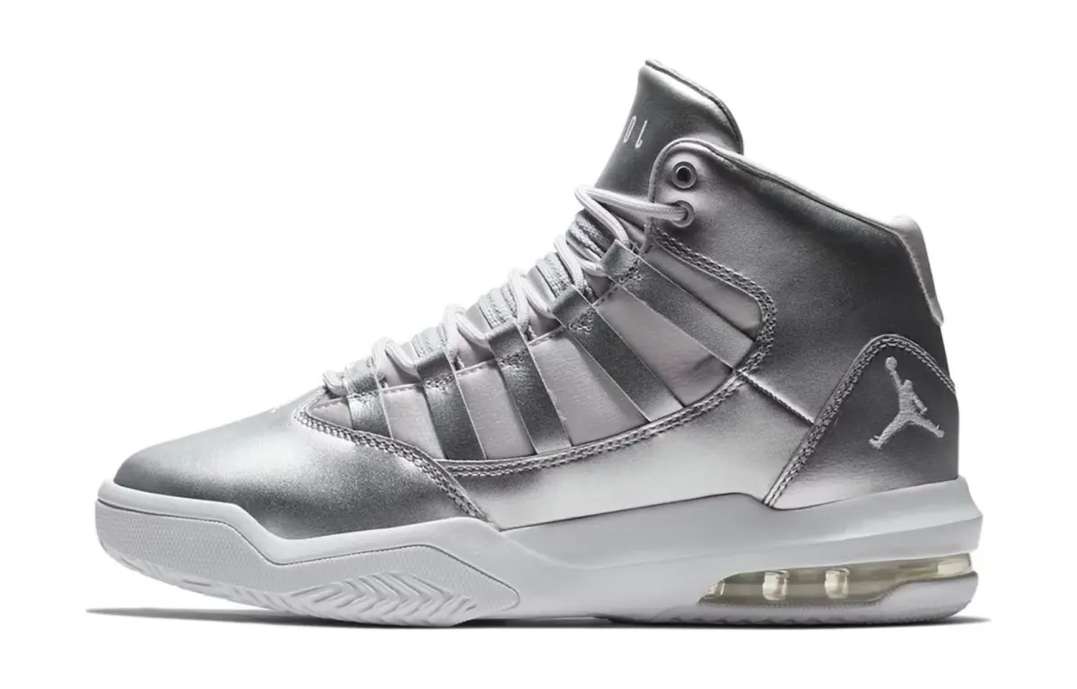Air Jordan Max Aura Se 'Silver' Gs