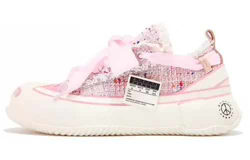 VESSEL Low top Canvas Shoes Unisex Pink