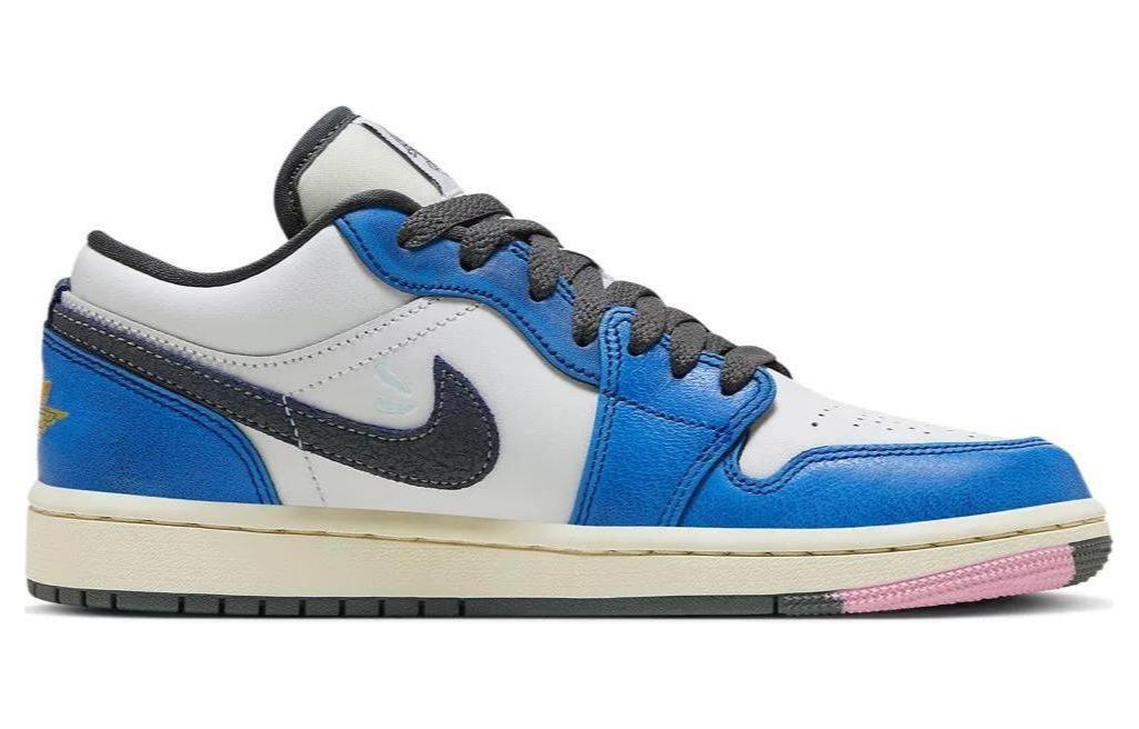 Jordan 1 Low SE Flight Vintage Women’s