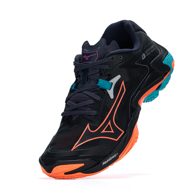 Wave Lightning Mizuno Z8 ‘Black Neon Flame’