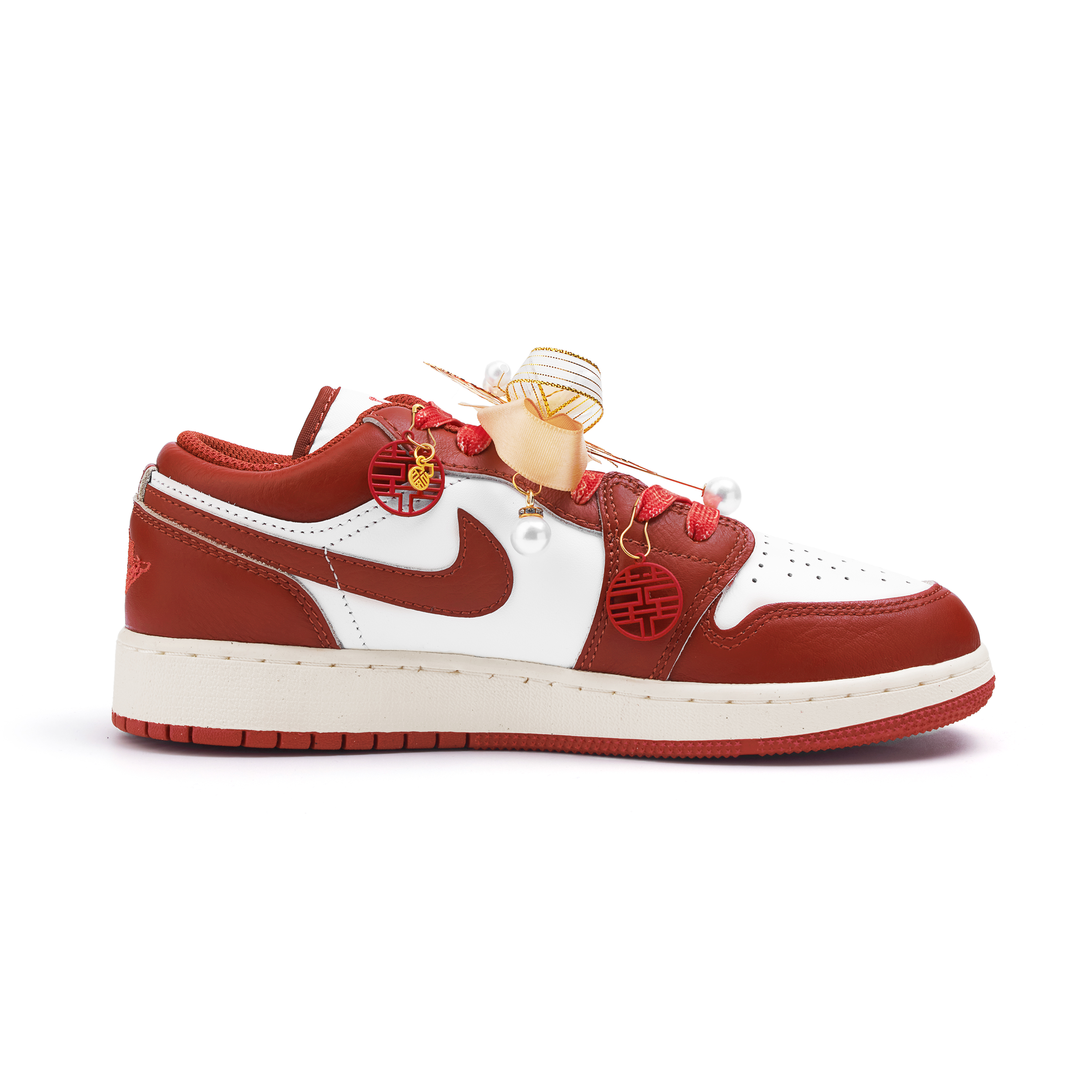 Jordan Air Jordan 1 Slip Resistant Abrasion Resistant Low top Vintage Basketball Shoes Women’s Red