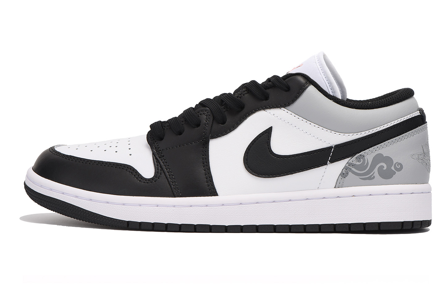 Jordan Air Jordan 1 Chestnut Low top Vintage Basketball Shoes Men’s Black Gray